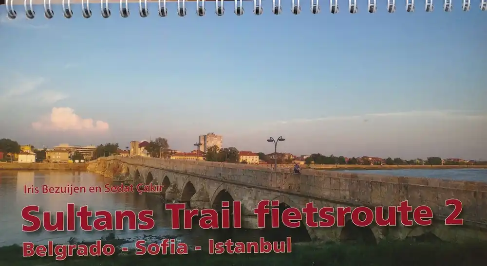 Fietsgids Sultans Trail deel 2: Belgrado - Sofia - Istanbul | Pirola (9789064558573) Hete Deal