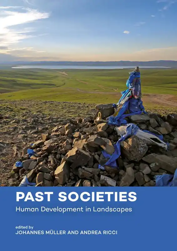 Gereduceerde Prijs Past Societies / 1st Edition