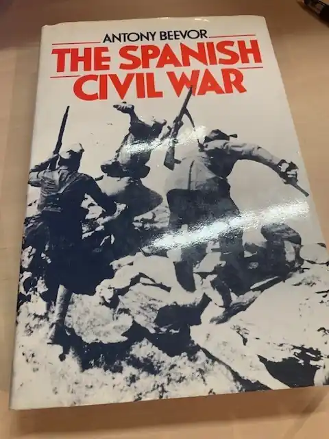 The Spanish Civil War - Antony Beevor Goedkoop