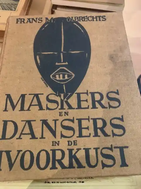 Korting Maskers en dansers in de ivoorkust - Frans M Olbrechts