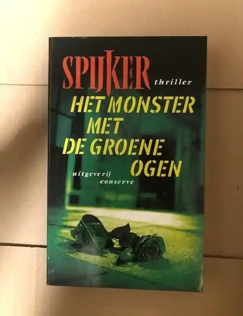 Het monster met de groene ogen - Spijker Beperkte Voorraad