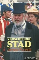 Verscheurde stad - Plunkett Populair